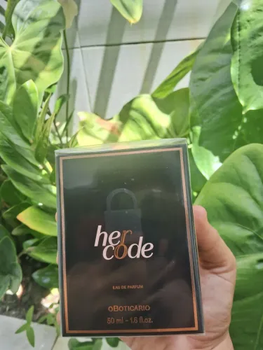Perfume Her Code tradicional o Boticário