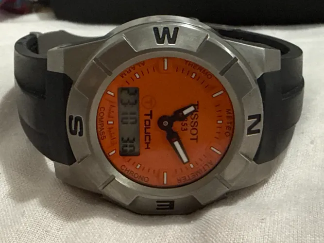 Relógio Tissot touch T001520A