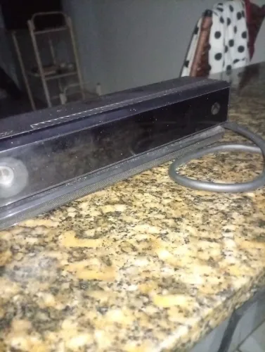 Vendo esse kinect, já q não tenho mais o Xbox one