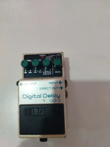 Pedal Boss Digital Delay DD-3