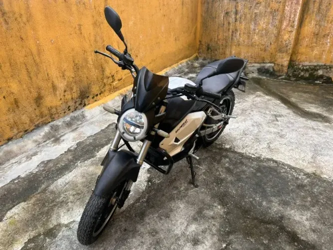 Shineray SHE-S 3000 elétrica 2023 com 2 baterias - apenas 7.800 km