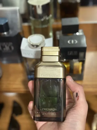 PERFUMES
