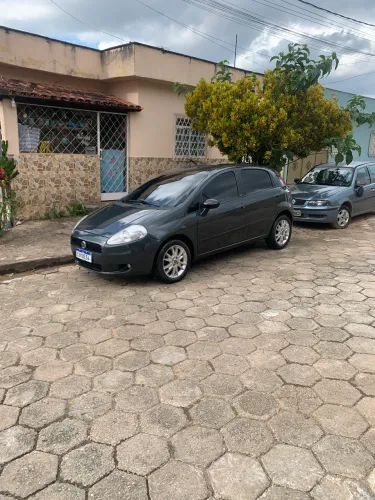 Fiat Punto Essence 1.6 Flex 16V 5P 2011