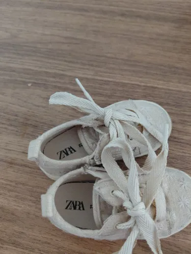 Tenis Zara n° 21
