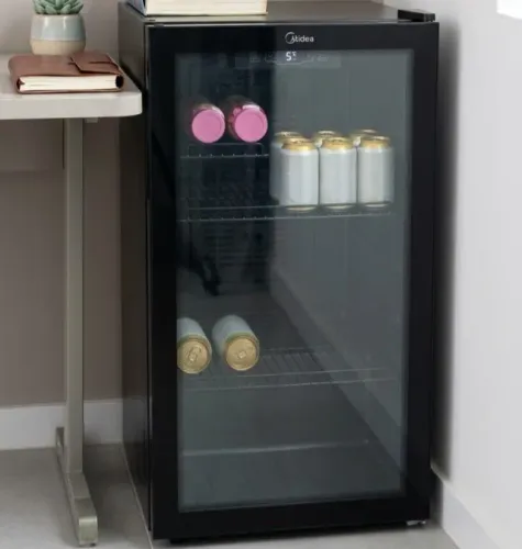 Mini cervejeira midea