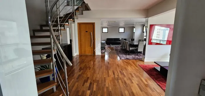 Duplex para locação na Rua Saint Hilaire, Jardim Paulista, São Paulo