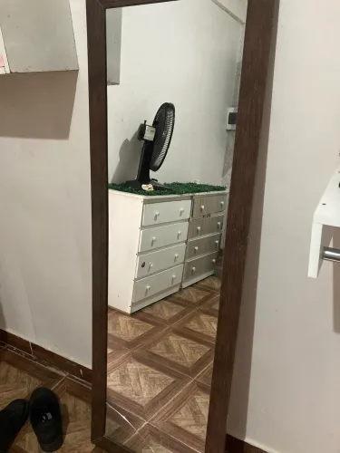 Vendo espelho com avarias