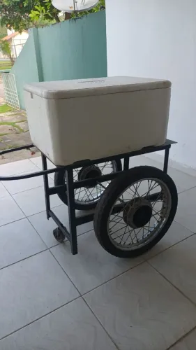 Carrinho Móvel para Bebidas e Alimentos