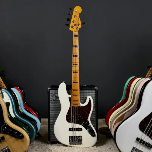 Baixo Fender Jazz Bass American Ultra I 2023
