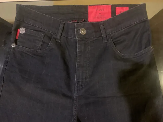 Calça Reta Preta Ellus - n. 38