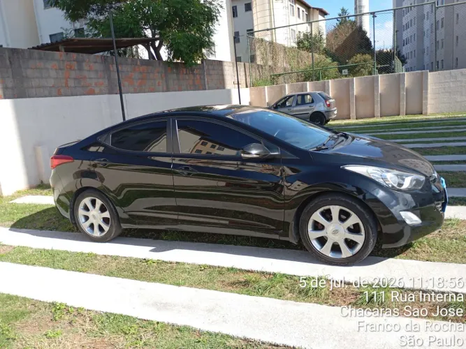 Hyundai Elantra GLS 1.8 16V Aut. 2012