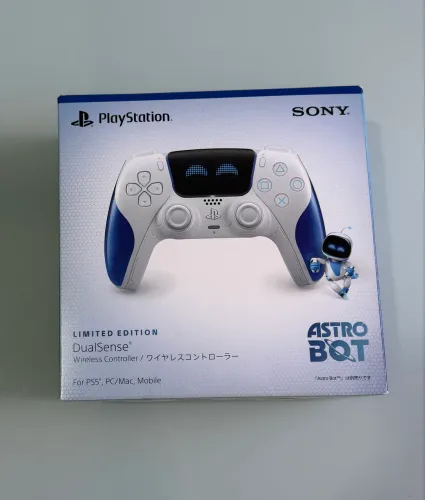 Dualsense Astro Bot PS5