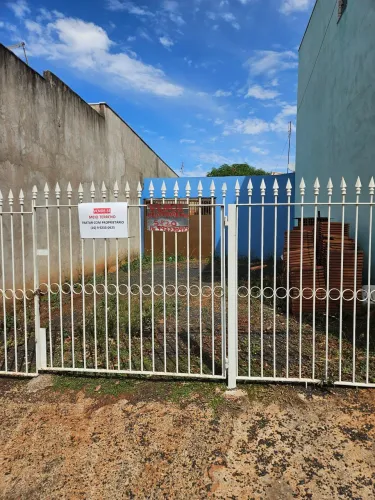 **Vende-se Meio Terreno - Jardim Santa Maria | Sertãozinho/SP**