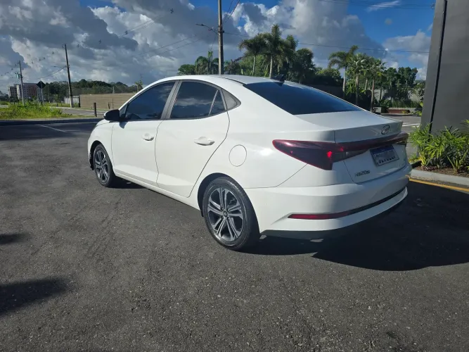 Hyundai HB20S Comfort Plus 1.0 TB Flex 12V AUT 2024