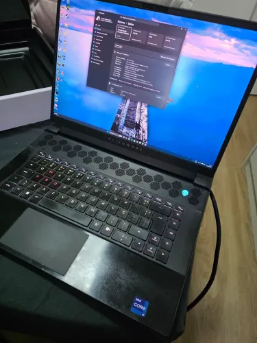 Notebook Alienware M16 R1 i9 13900hx, 32gb de RAM e RTX 4070 8GB