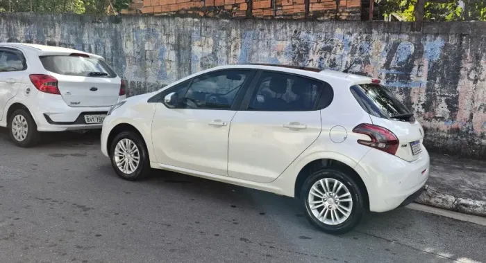 Peugeot 208 Allure 1.6 Flex 16V 5P Aut. 2017