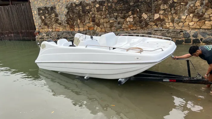 Vendo Flyfish 16 pés