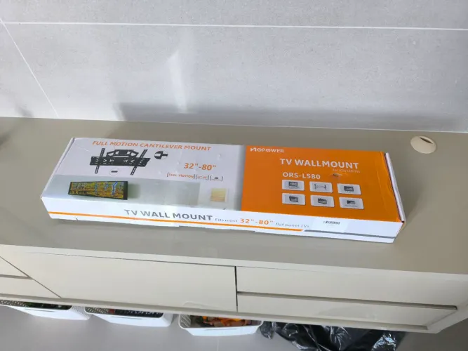 Suporte de TV articulado 32" a 80" até 50kg
