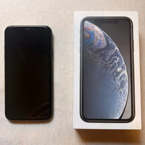iPhone Xr (64GB)