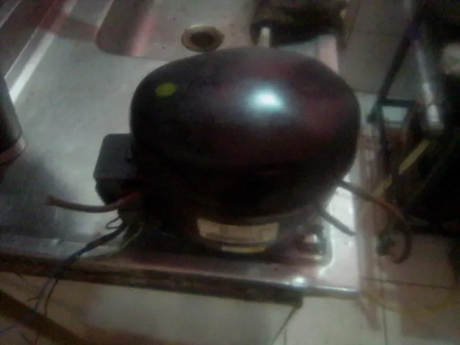MOTOR DE GELADEIRA
