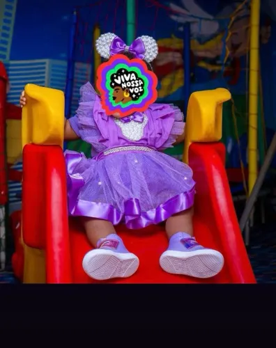 Vestido aniversário luxo