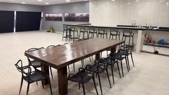 Mesa de madeira 3 m x 1,20 m