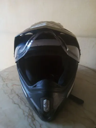 Capacete Helt Cross vision com visor anti risco