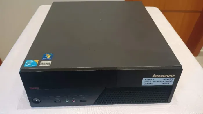 Desktop Lenovo ThinkCenter Core 2 Duo 3ghz 4Gb RAM e HD149GB Win10Pro(pt-br)