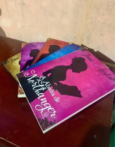 Box de livros Jane Austen coleção especial 5 volumes editora principis
