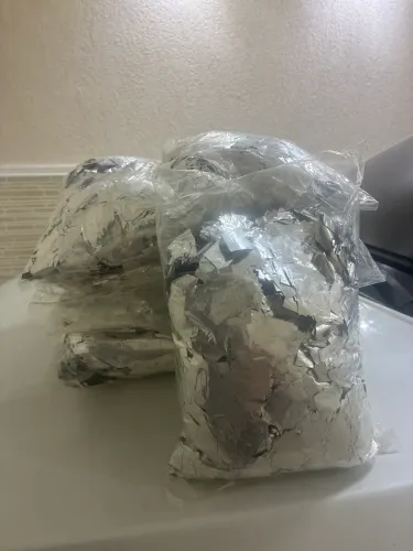 Pacote de papel prateado de 1 kg para máquina de chuva de prata  total de 9 kilos 
