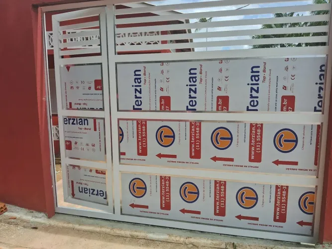 Portões,  vidros temperados,  motores, Box pra banheiro,  espelhos , guarda corpo