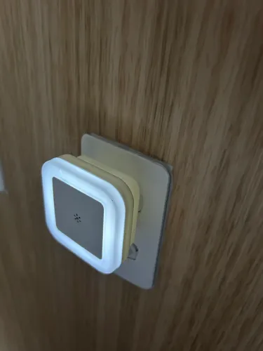 Luz noturna automática Buba