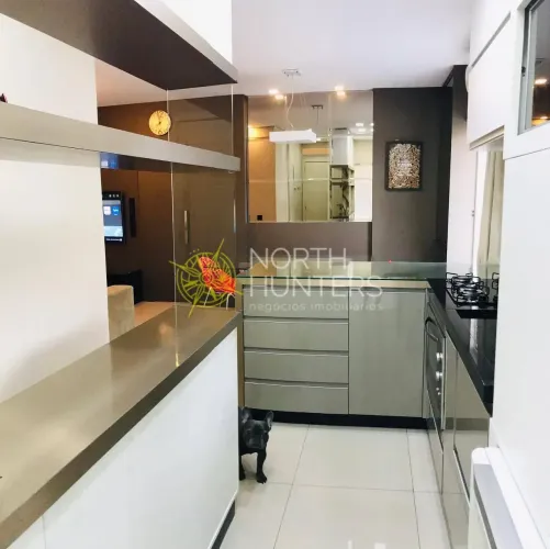Apartamento à venda mobiliado, Floresta, Joinville, SC