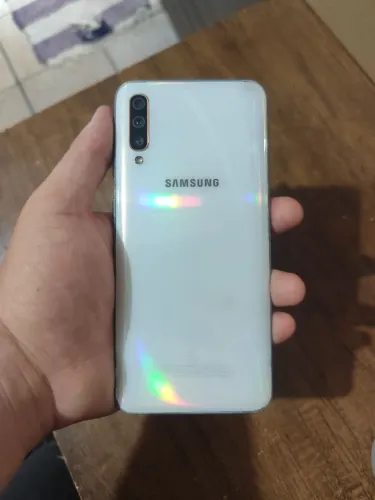 Samsung a50
