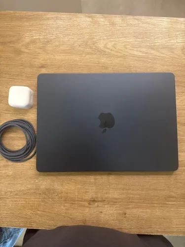 MACBOOK AIR M5 24RAM 1TBSSD,GARANTIA APPLE 05/27,LOJA NO RIO MAR