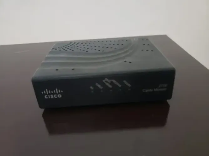 Modem a Cabo Cisco DPC2100R2 - Cable Modem 2100