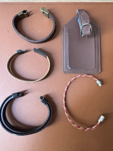 Kit pulseiras de couro Key design 