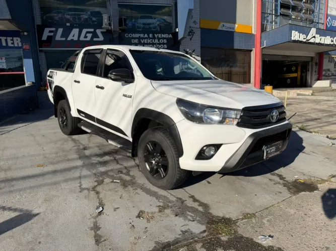 Toyota Hilux CD SR Chall. 4X4 2.8 TDI Dies Aut. 2018
