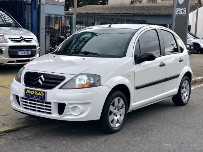 Citroen C3 GLX 1.4/ GLX Sonora 1.4 Flex 8V 5P 2012