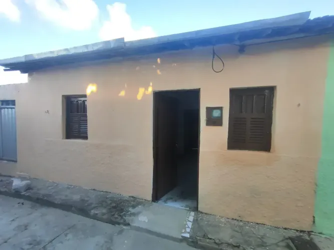 Imóvel para aluguel possui 70 metros quadrados com 2 quartos em Torre - João Pessoa - PB