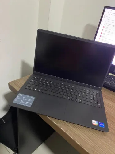 Notebook Inspiron I15-i1300-a80p I7 16gb 1tb W11 Preto Dell