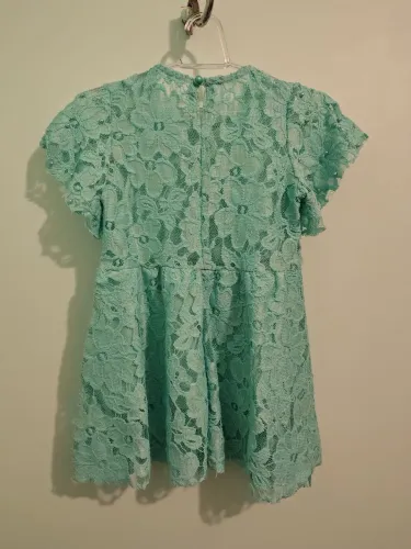 Vestido de festa infantil de 12 a 18 meses.