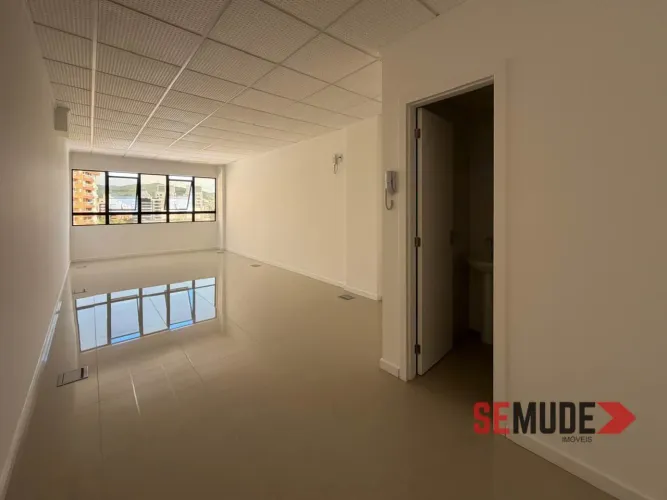 Sala Comercial à venda no Itacorubi