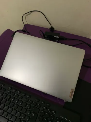 Vendo ou troco notebook lenovo ideapad 1i