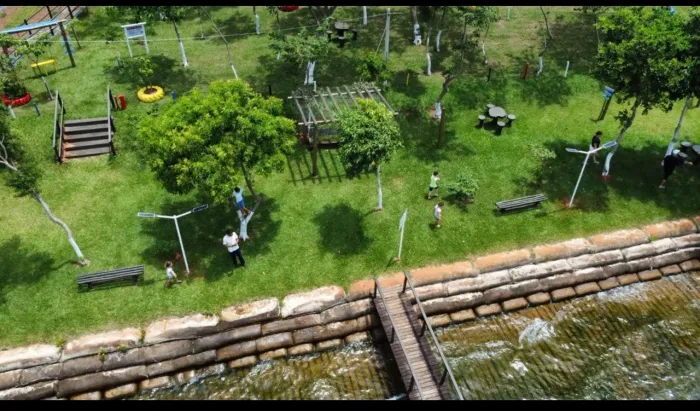 Vendo rancho condomínio paraíso em Anaurilandia.