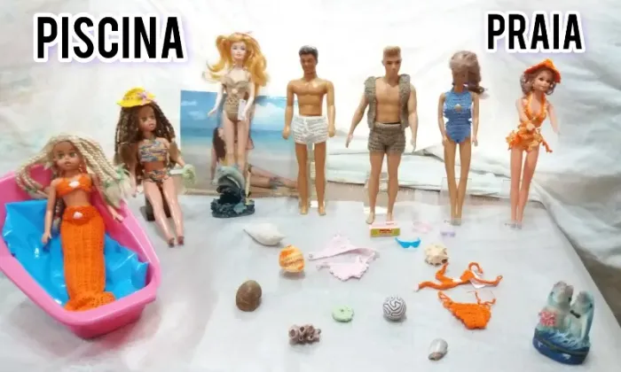 roupas para boneca barbie e susi cenário