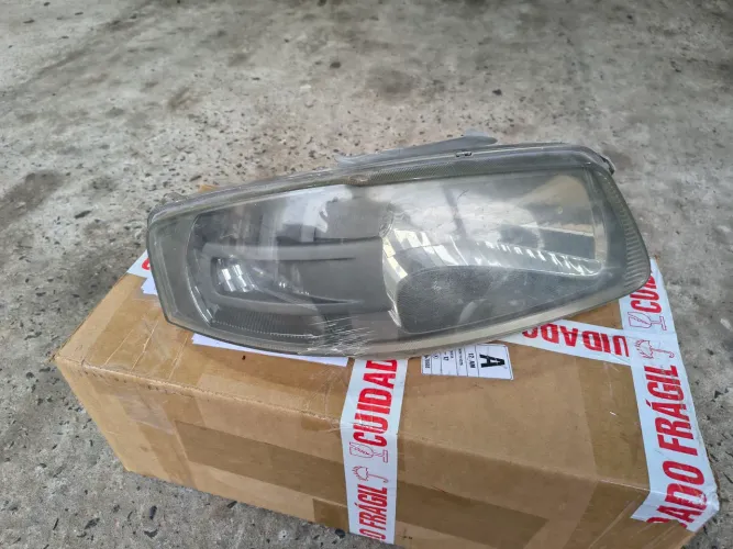 Farol Direito Gol G4 06/12 ORIGINAL