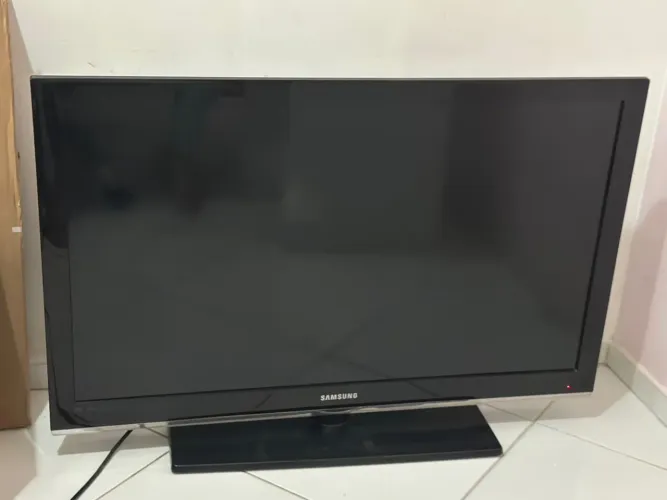 TV Samsung 40 polegadas não é smart