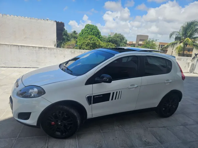Fiat Palio Sporting 1.6 Flex 16V 5P 2015