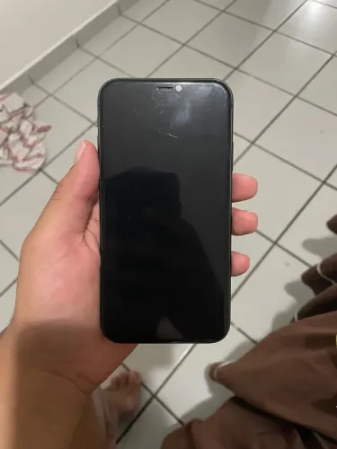 Vendo ou troco dois Iphones, 11 e 12